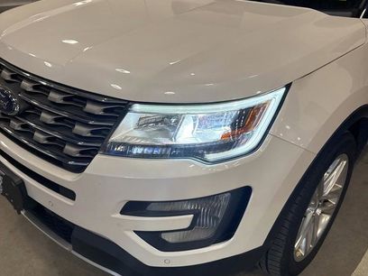 Used 2017 Ford Explorer XLT w/ Equipment Group 202A
