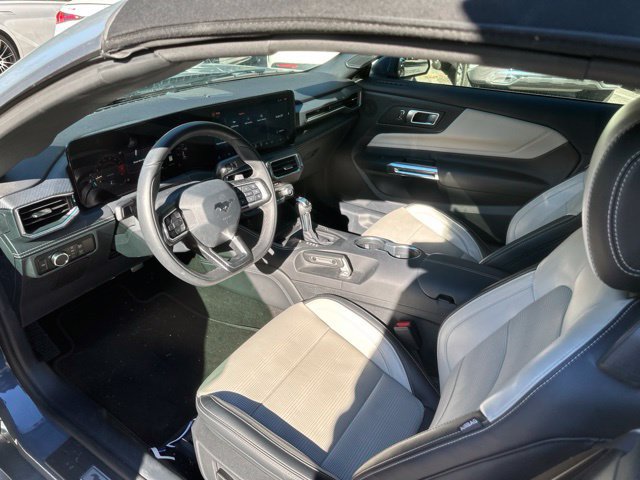 Used 2024 Ford Mustang GT Premium w/ GT Performance Package RWD image 9