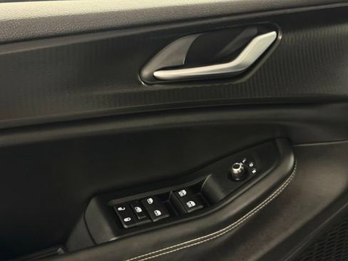 Used 2023 Jeep Grand Cherokee L Laredo AWD/4WD image 16