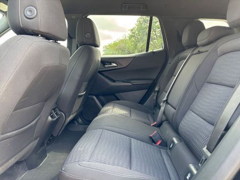 Used 2025 Chevrolet Equinox LT FWD image 27