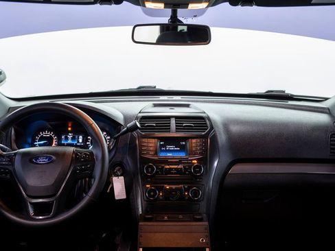 Used 2017 Ford Explorer 4WD Police Interceptor w/ Ultimate Wiring Package image 17