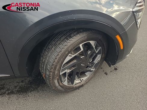 Used 2023 Kia Sportage SX image 17