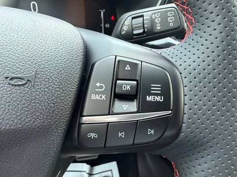 Used 2023 Ford Escape ST-Line w/ Tech Pack #1 AWD/4WD image 19