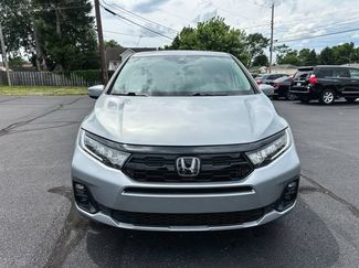 Used 2025 Honda Odyssey Touring video 2