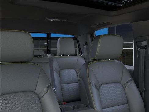 New 2026 Chevrolet Colorado ZR2 w/ Technology Package image 24