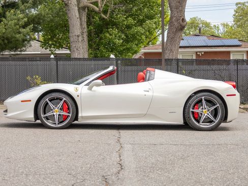 Used 2012 Ferrari 458 Spider RWD image 25