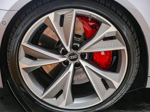 Used 2021 Audi RS 7 Sportback w/ Black Optic Package AWD/4WD image 10