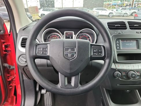 Used 2020 Dodge Journey SE FWD image 20