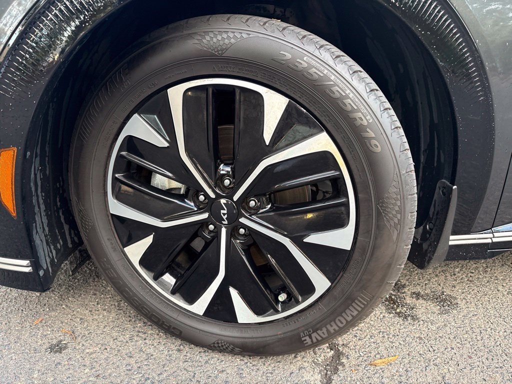 Used 2023 Kia EV6 Wind RWD image 6