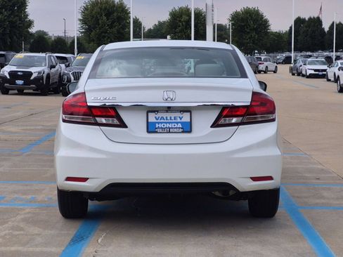 Used 2015 Honda Civic SE image 7