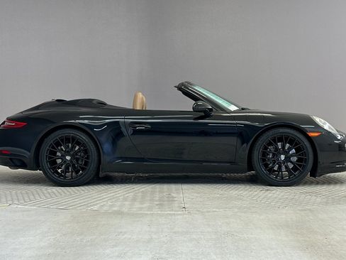 Used 2017 Porsche 911 Carrera RWD image 8