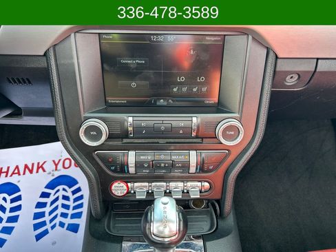 Used 2015 Ford Mustang Premium image 18