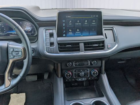 Used 2024 Chevrolet Tahoe High Country AWD/4WD image 21