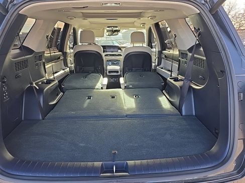 Used 2021 Hyundai Palisade Limited image 37