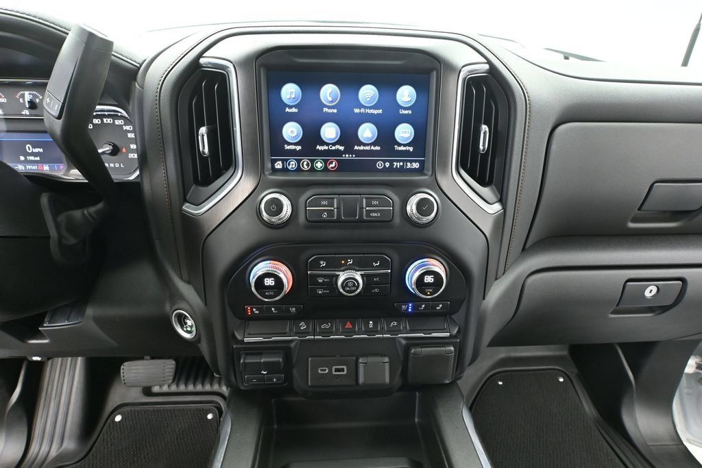 Used 2022 GMC Sierra 2500 AT4 w/ Snow Plow Prep/Camper Package AWD/4WD image 25