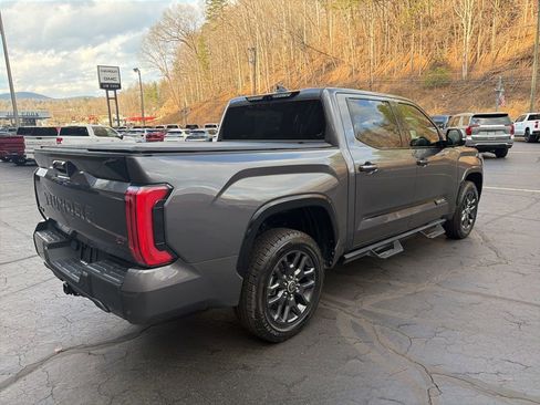 Used 2023 Toyota Tundra Platinum image 4