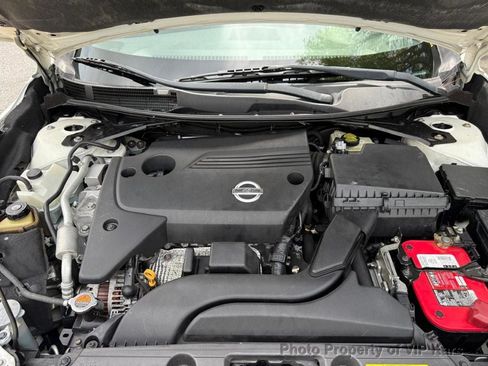 Used 2015 Nissan Altima 2.5 S w/ Power Driver Seat Package FWD image 19
