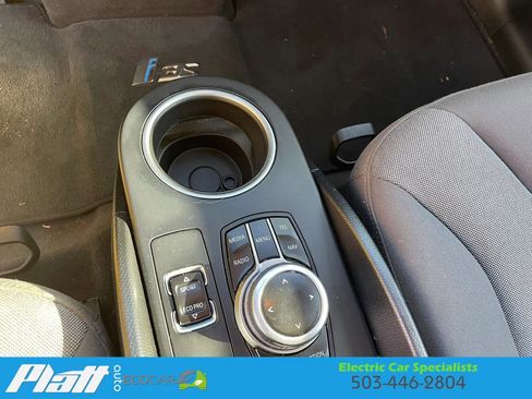 Used 2018 BMW i3 s image 12
