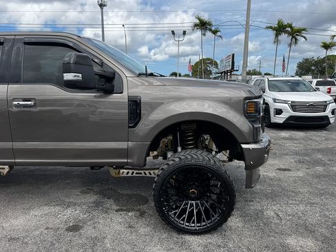 Used 2020 Ford F250 Lariat w/ Lariat Ultimate Package AWD/4WD image 24