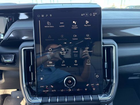 New 2026 GMC Yukon XL Elevation image 19