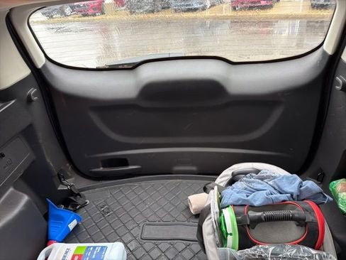 Used 2018 Ford Escape SE image 20