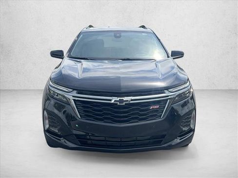 Used 2023 Chevrolet Equinox RS image 2