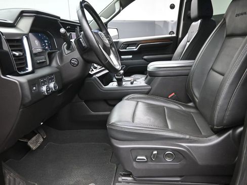 Used 2024 GMC Sierra 1500 Denali w/ Denali Reserve Package image 19