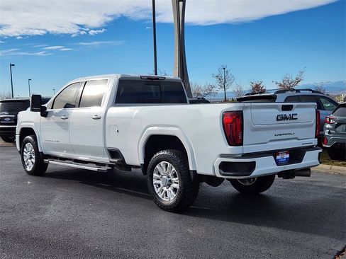 Used 2020 GMC Sierra 3500 Denali image 3