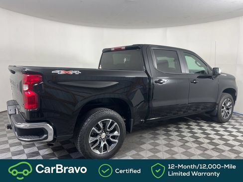 Used 2024 Chevrolet Silverado 1500 LT AWD/4WD image 2