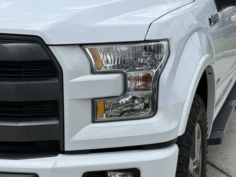 Used 2016 Ford F150 Lariat AWD/4WD image 11