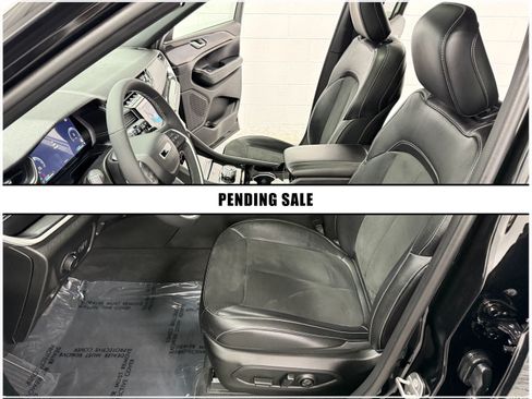 Used 2023 Jeep Grand Cherokee L Laredo AWD/4WD image 11