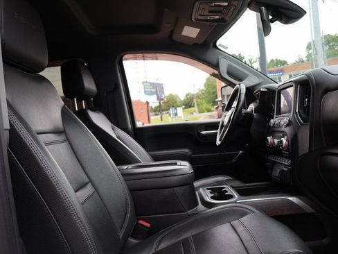Certified 2022 GMC Sierra 3500 Denali AWD/4WD image 8