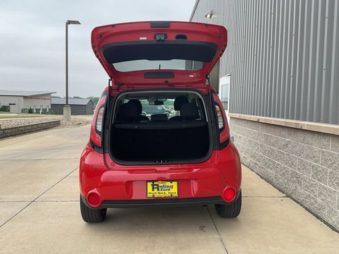 Used 2015 Kia Soul ! image 17
