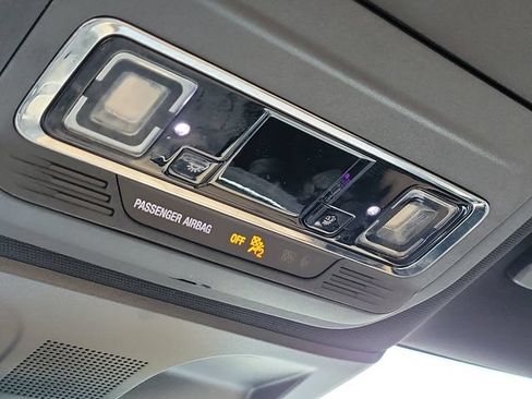 Certified 2022 Lincoln Corsair Reserve w/ Elements Package FWD image 32