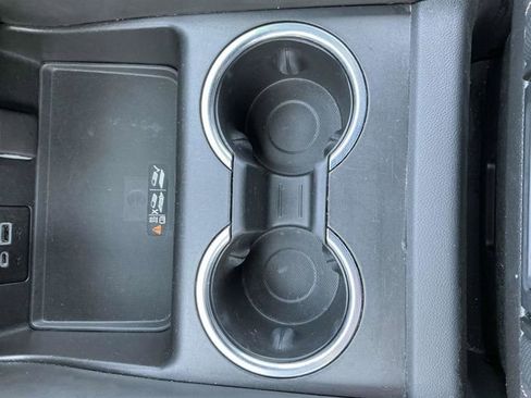 Used 2022 GMC Yukon XL AT4 w/ AT4 Premium Plus Package image 16