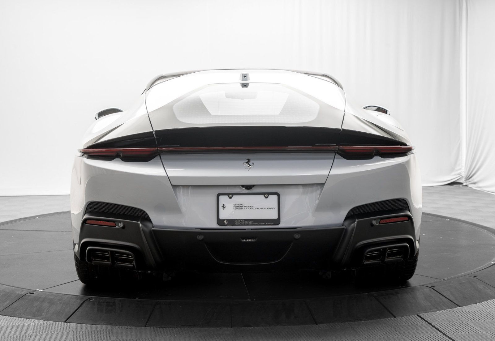 Used 2025 Ferrari 12Cilindri RWD image 6