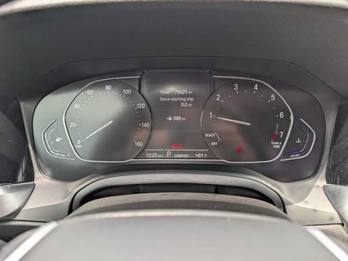 Used 2021 BMW 330i Sedan w/ Convenience Package RWD image 15