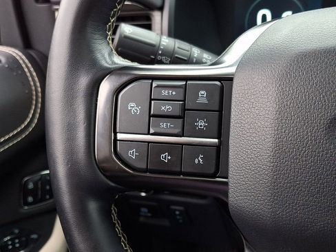 Certified 2023 Ford Expedition Max Platinum image 23