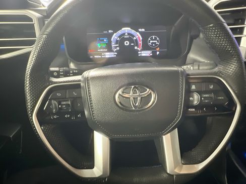 Used 2024 Toyota Tundra Platinum RWD image 18