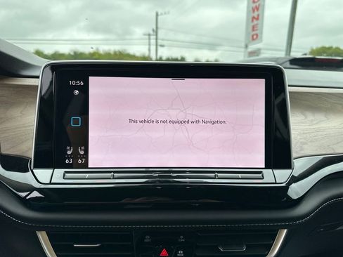 Used 2024 Volkswagen Atlas SE image 25