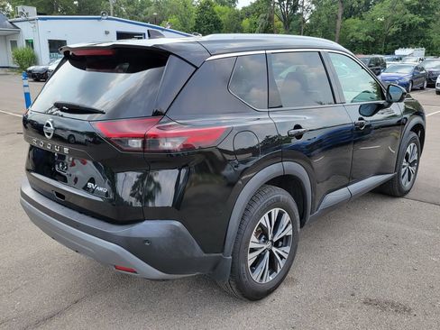 Used 2021 Nissan Rogue SV AWD/4WD image 15
