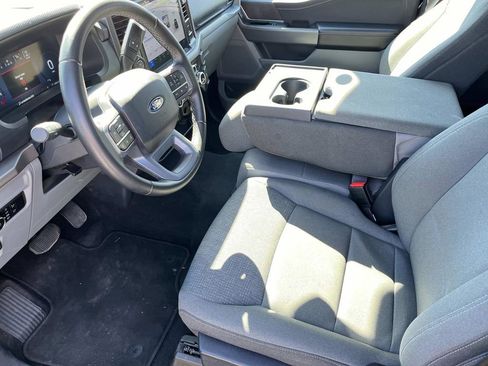 Used 2024 Ford F150 XLT image 25