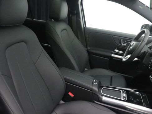 Used 2026 Mercedes-Benz GLA 250 image 28