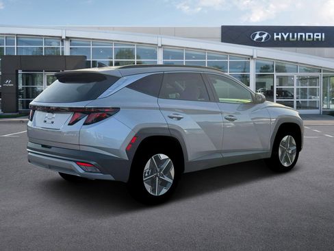 New 2026 Hyundai Tucson SEL w/ Tow & Go Package image 8