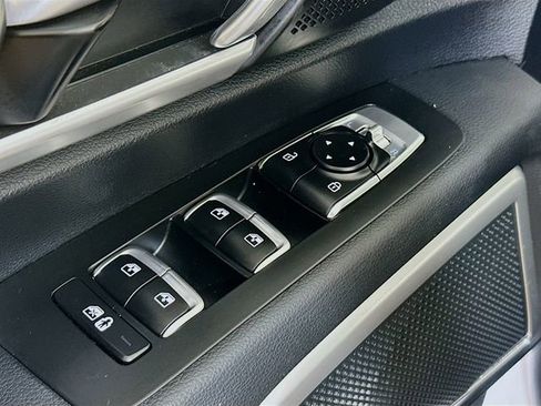 Used 2022 Kia Telluride S FWD image 7