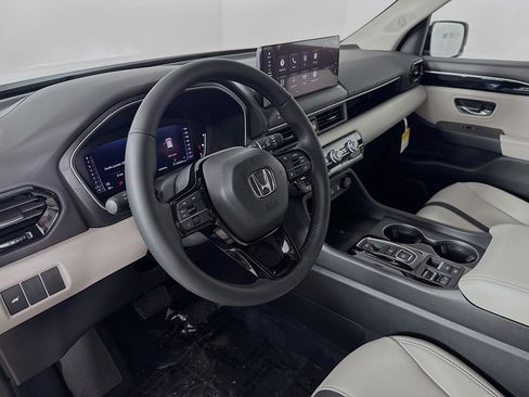 New 2026 Honda Pilot EX-L image 8
