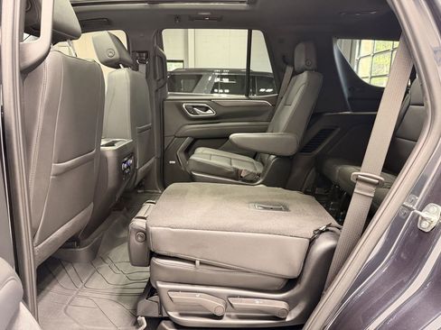 Used 2024 Chevrolet Tahoe Z71 image 16