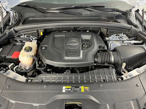 Used 2023 Jeep Grand Cherokee Altitude image 46