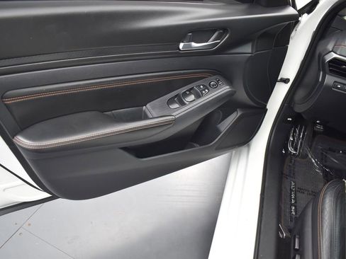 Used 2019 Nissan Altima 2.5 SR image 25