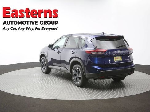Used 2024 Nissan Rogue SV AWD/4WD image 64